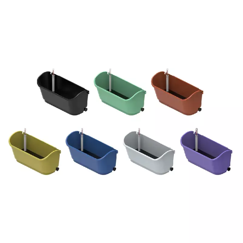 Doniczka do samodzielnego podlewania w pomieszczeniach